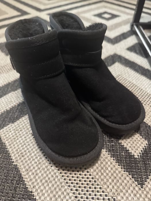 Замшеві уггі, ugg
