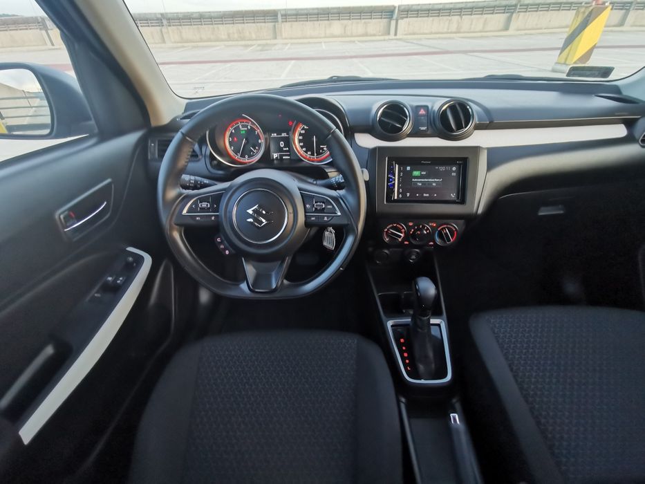 Wynajem samochodu   Kraków Rent a car Wypożyczalnia samochodów  Suzuki automat