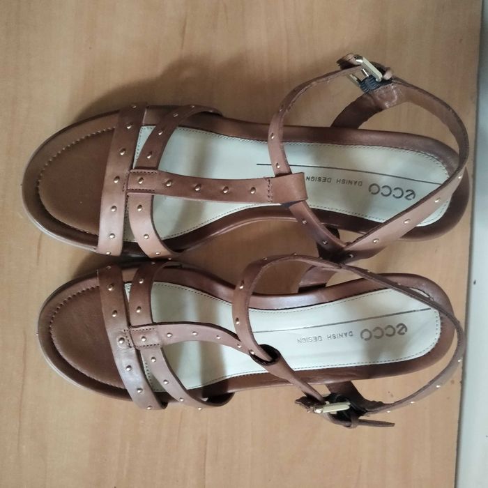 Buty damskie  ECCO  Shape 65 Sleek Sandal skóra nat. roz.eu-38