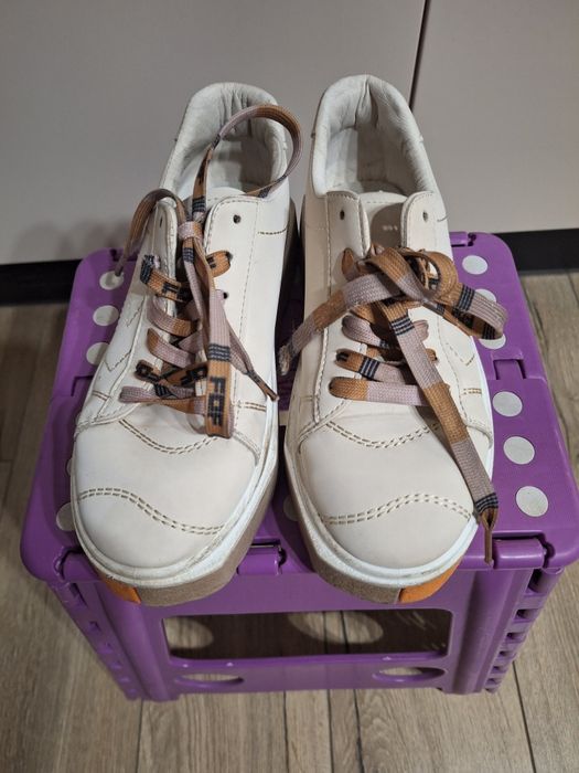 Buty sneakersy rozm 35 (dl 23)