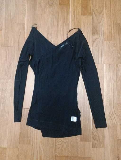 Elegancka czarna bluzka - Simple - XS