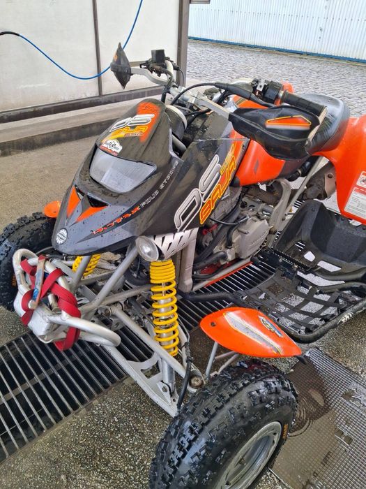 Moto 4 bombardier 650