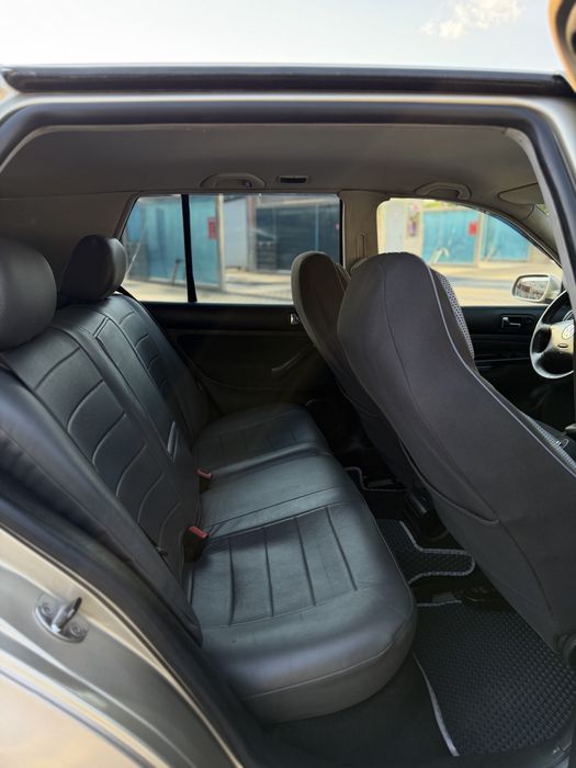 Продам Volkswagen Golf АВТОМАТ