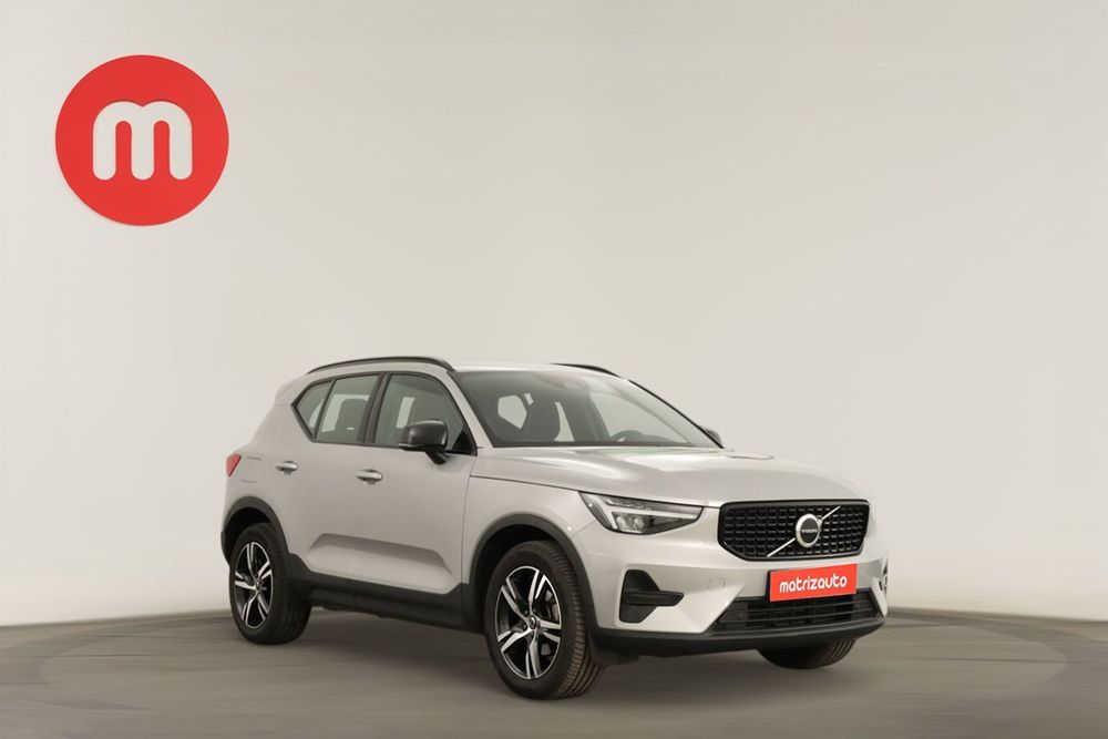 Volvo XC40 1.5 T2 Plus Dark Auto