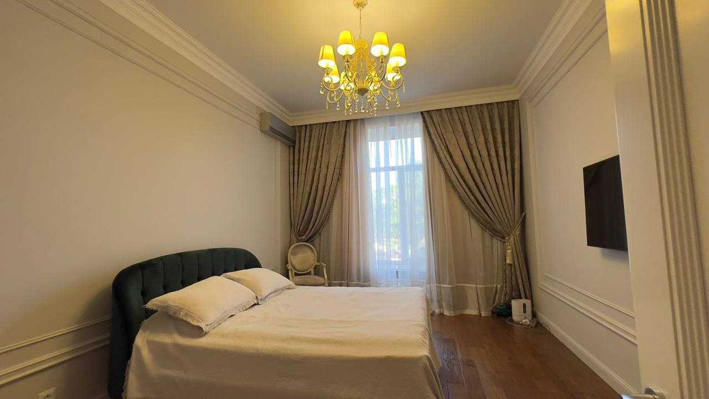 Аренда 3-ком. квартиры с террасой в ЖК Мерседес | 200 м² у моря. 1I18