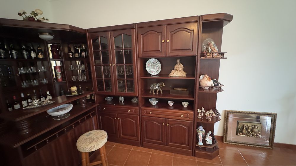 Movel/bar de cerejeira