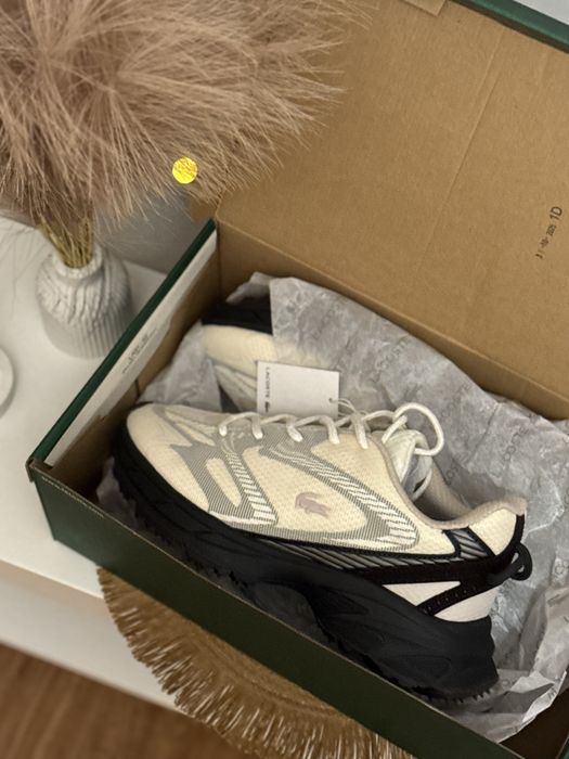 Оригінал нові кросівки LACOSTE 27см, 42р