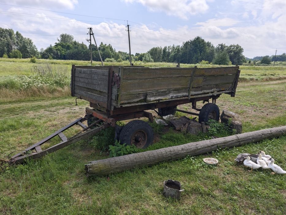 Продам прицеп 2ПТС-4