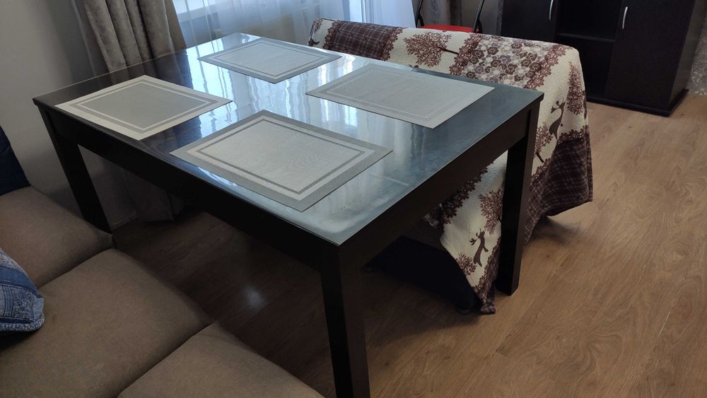 Класний розкладний стіл, кольору Венге.140(180)х90см.