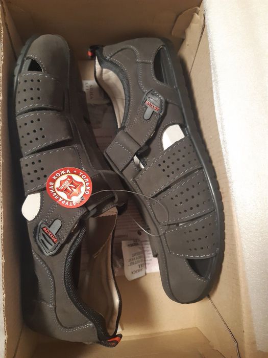 Продам сандали кожанные