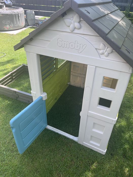 Domek smoby z piaskownica