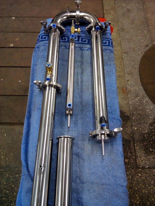 Дистиллятор-колонна