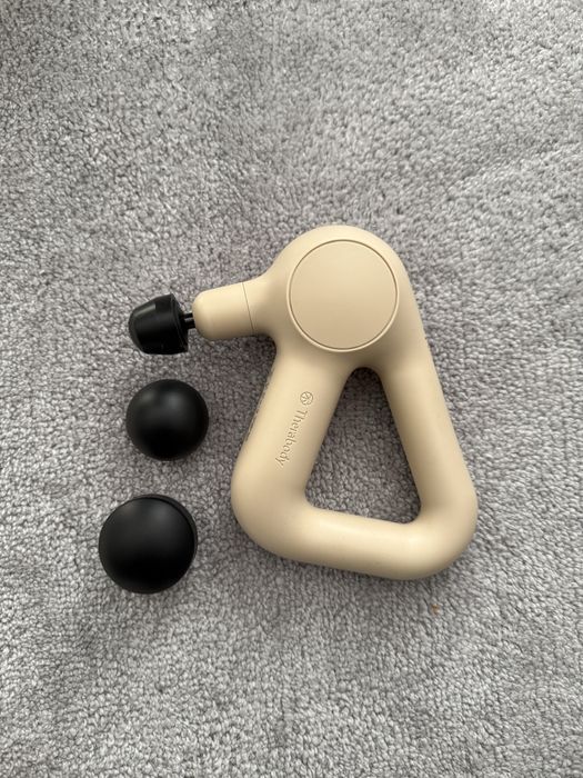 Theragun relief-pistolet do masażu