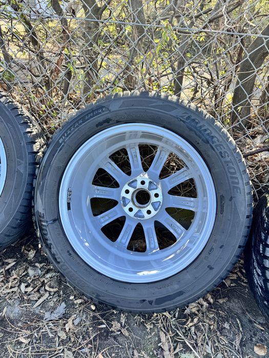 Шини з дисками  7Jx17H2. ET 49. 5x112