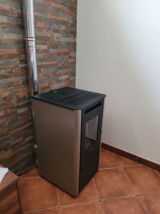 Pellets certificados 4.40€ o saco de 15kg certificados