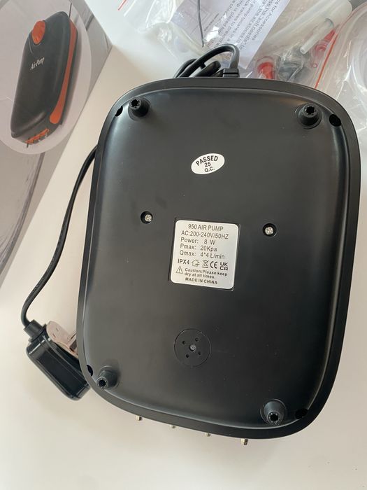 Компресор повітряний, помпа для акваріума 4*4L