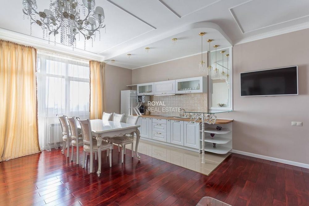 Продаж квартири з ремонтом ЖК Панорама на Печерську 93м2 вул Коновальця