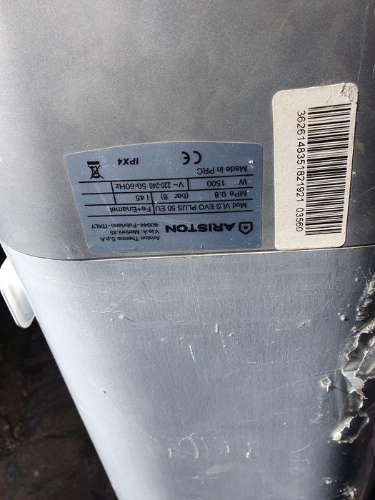 Elektryczny Podgrzewacz wody Ariston Vls 50