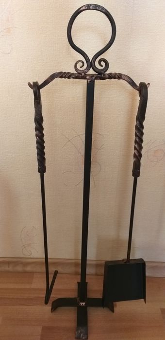 Камінний набір для виг-ння попілу(золи) (прилади для каміна)на стій