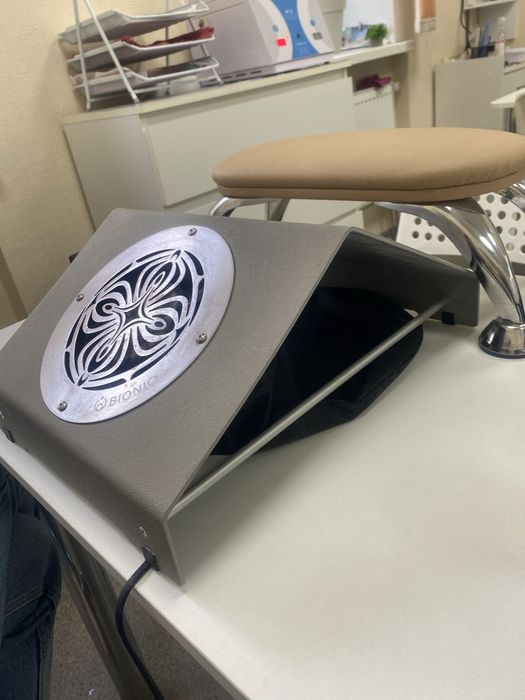 Витяжка Bioniqa стан гарний