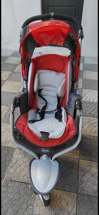 Chicco Stroller (without egg)439380035702640640
