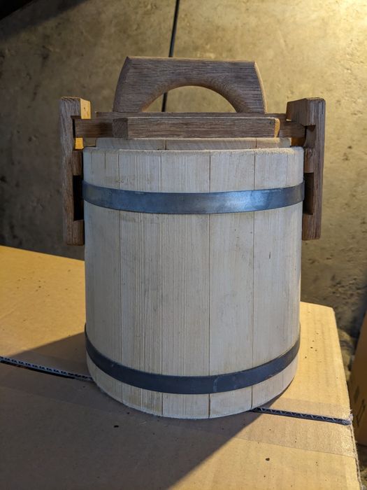 Barril para Mel em Madeira maciça