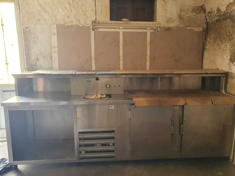 balcão de café 3 portas