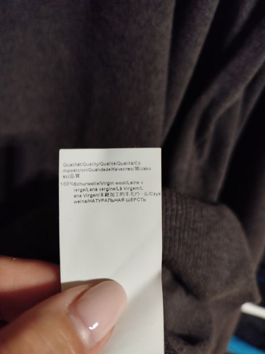 Sweterek męski Boss rozmiar XL/XXL