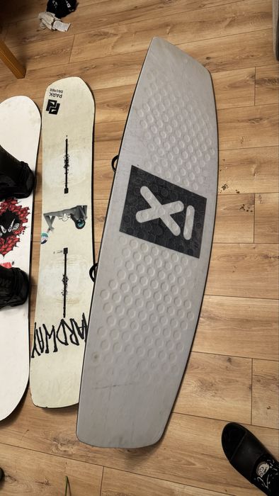 Wakeboard X-wake Electron 150 + Slingshot Spacemob 42
