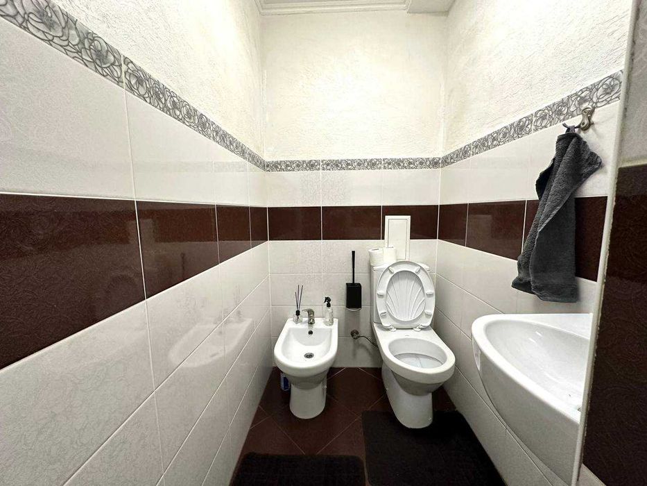 2-кімнатна з ремонтом та меблями, 7 хв до Центру!