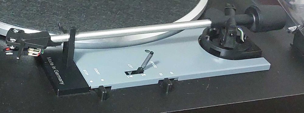 Програвач вінілу Dual CS 415-2 +Ortofon OM 10