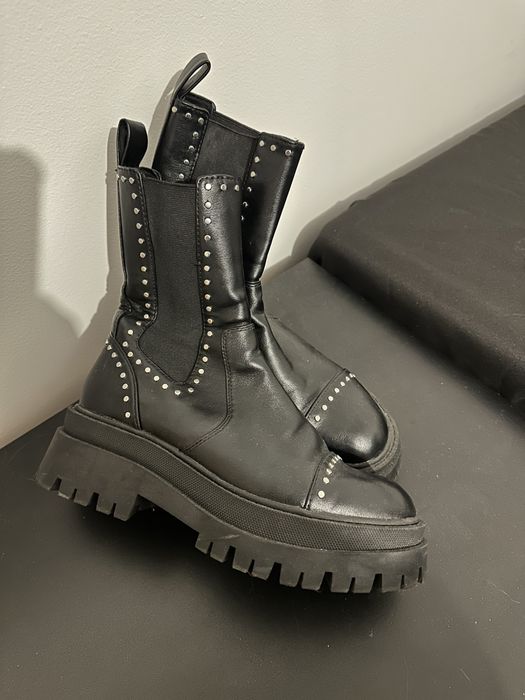 Botas berskha tamanho 36