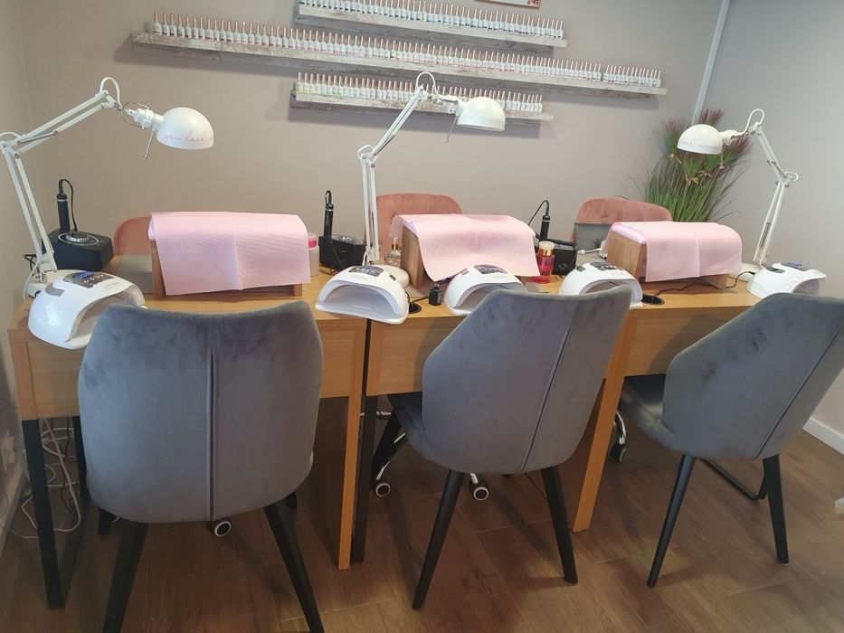 Biurka Ikea jak nowe