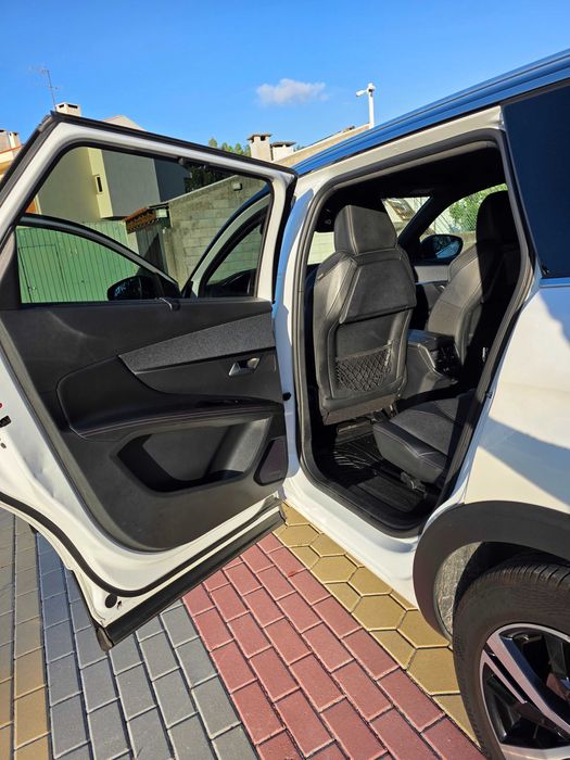 Vendo Peugeot 5008 GT Line 1.5 HDI - 7 Lugares