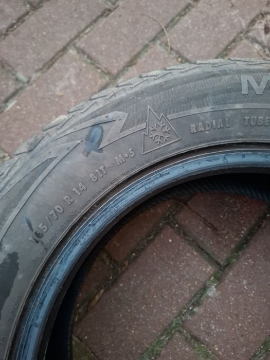 Opony całoroczne 2 szt