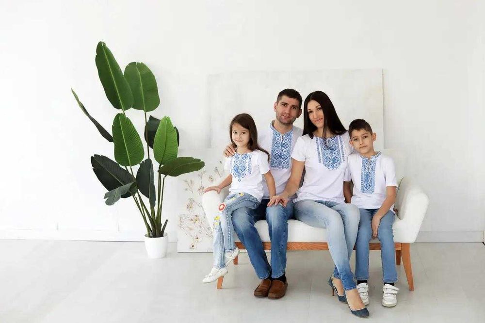 Вишиванки. Вишиті сімейні комплекти