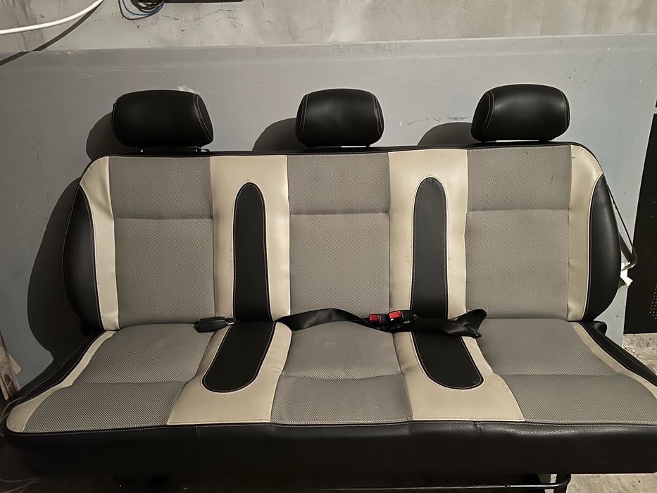 Продам сідушки Рено Трафік