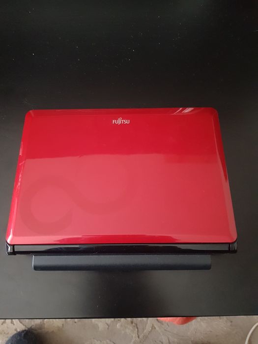 Vendo pc portátil fujitsu