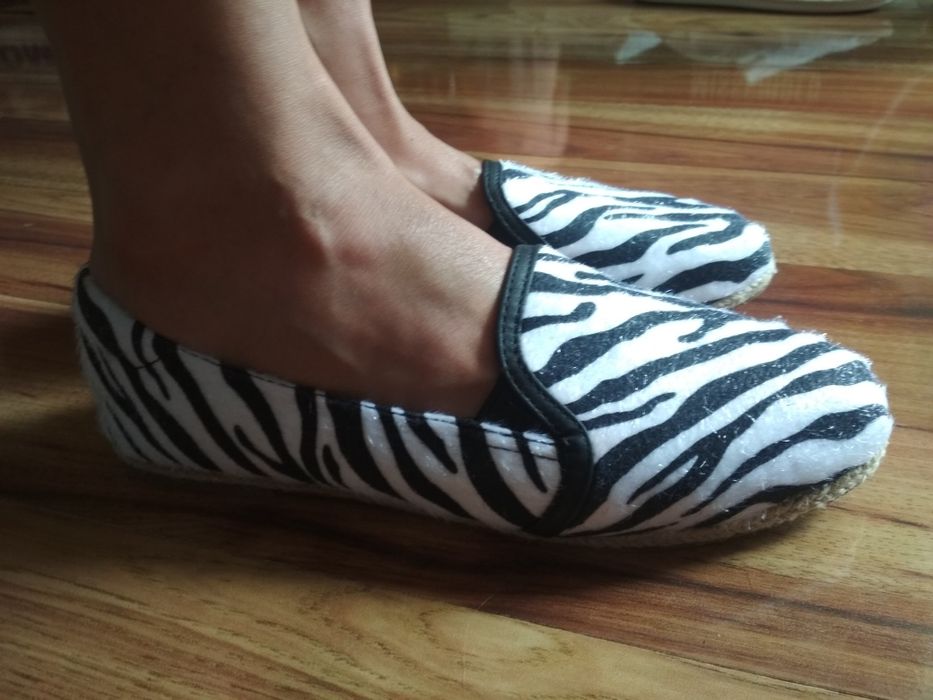 Nowe ! Mokasyny , Espadryle zebra rozmiar 38