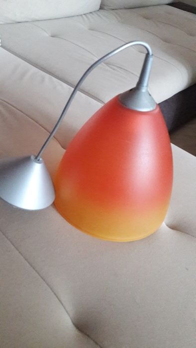 Szklana lampa sufitowa