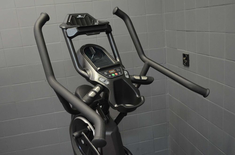 _ Orbitrek Bowflex Max Trainer M8 !  Outlet !