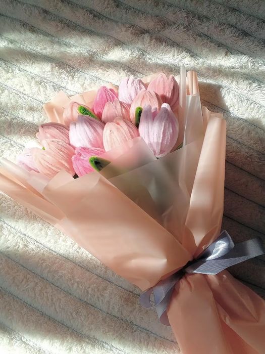 Квіти з синільного дроту