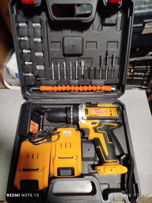 Wkrętarka sprawna 2 baterie