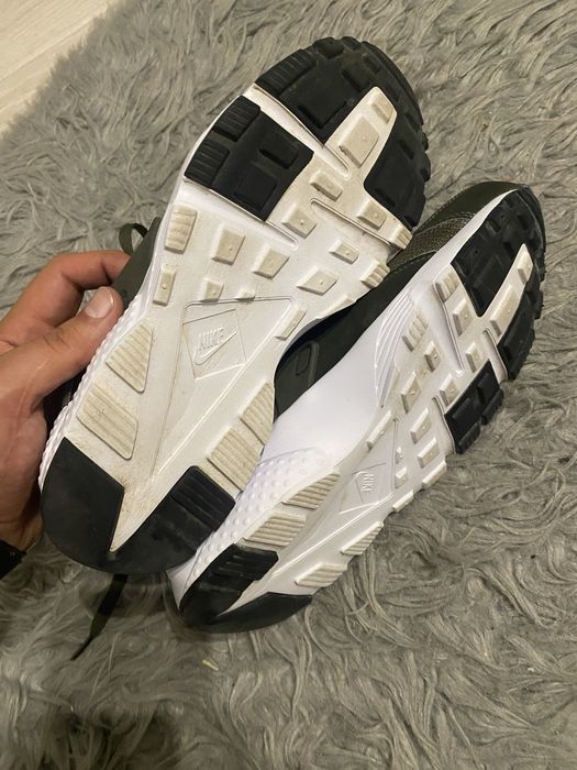 Кросівки Nike Huarache