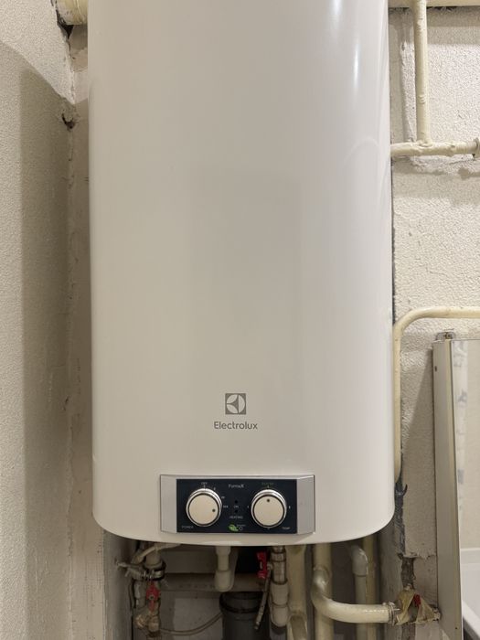 Продается 2 к квартира, ул. Высокольтная ,28 район Дафи