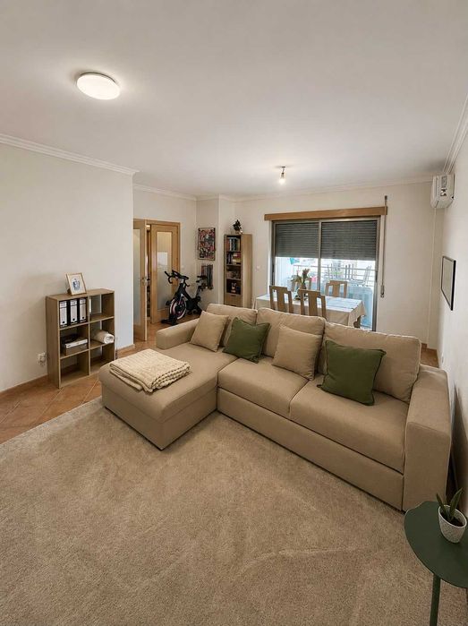 Apartamento T1 com garagem e terraço no Edifício D. João I – Centro de Viseu