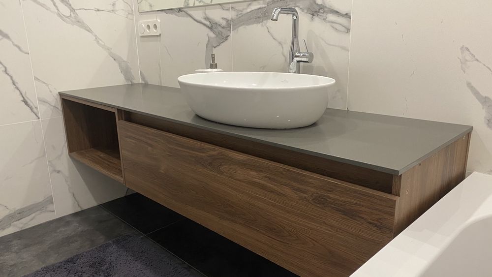 Кухні та меблі під замовлення