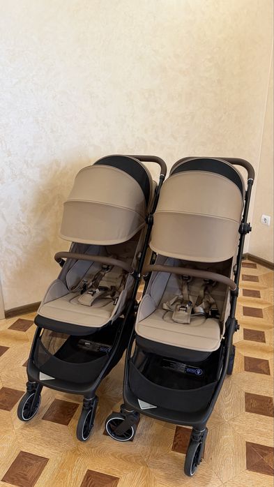 Bumprider Connect Mini – комплект із 2 прогулянкових колясок для двійні або погодок