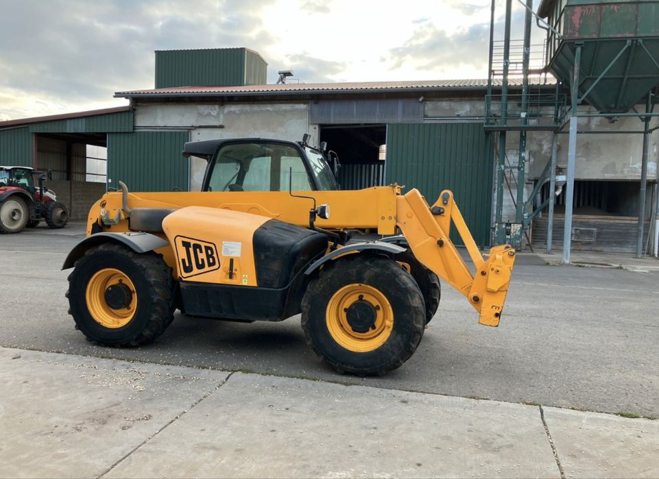 Навантажувач телескопічний JCB 541-70 Agri DS погрузчик маніту monitou