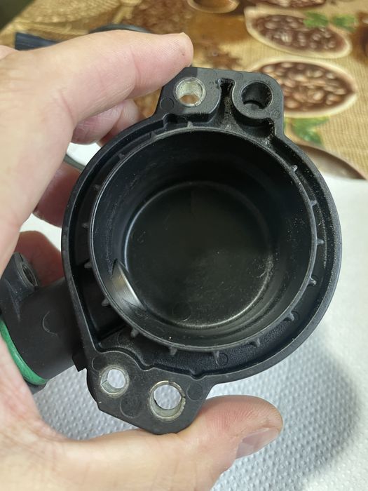 Запчасти на Вольво 2.4 бензин